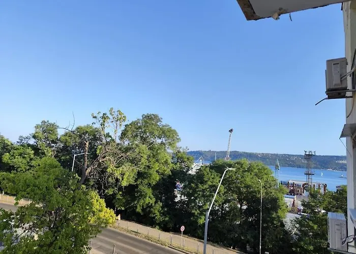 Opal Beachfront Apartmán Varna